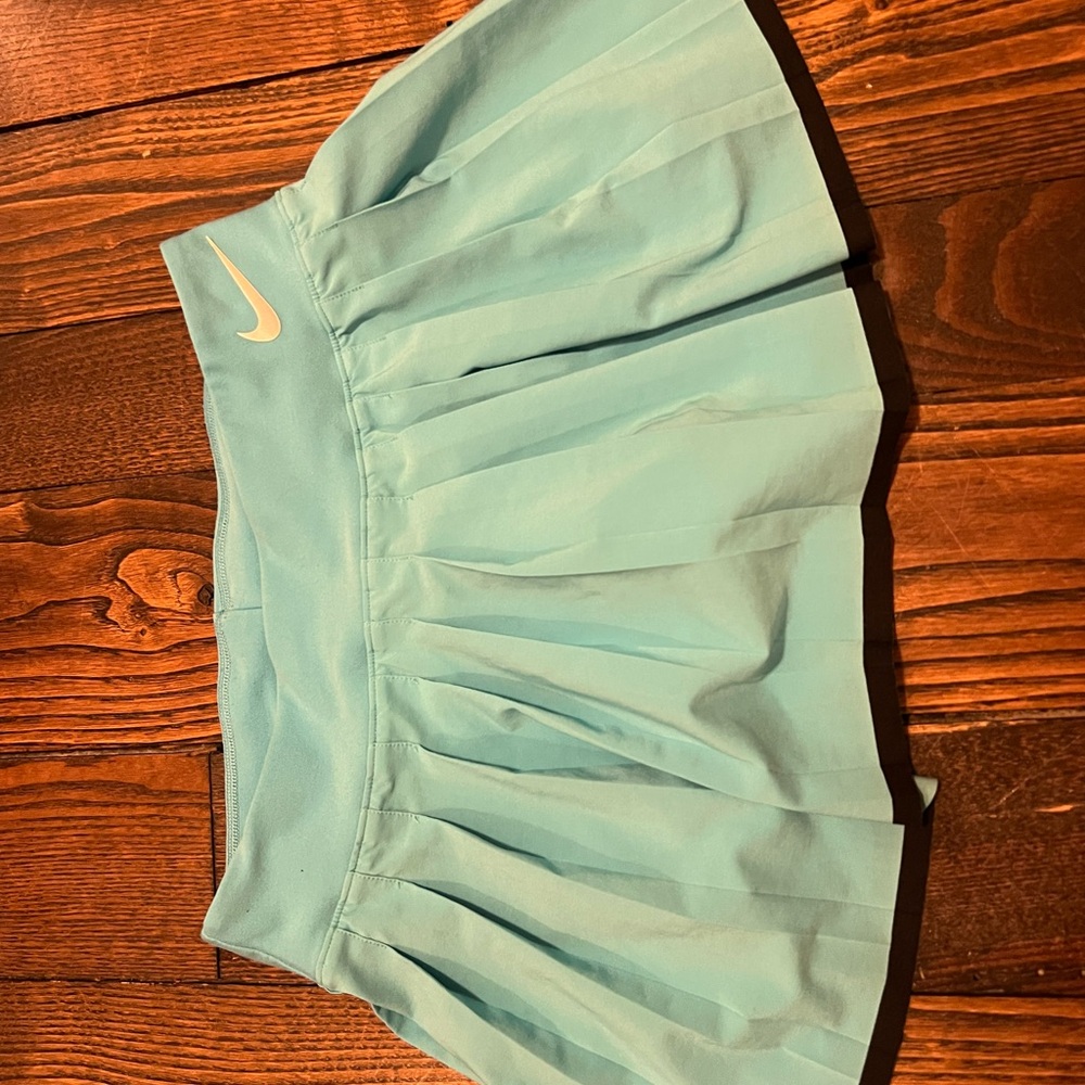 Nike Tennis Skirts in Pink, Black, and Blue - Picture 3 of 11